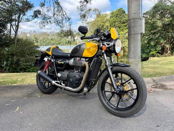 TRIUMPH STREET CUP 